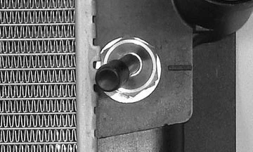 散热器适用于 09 - 19 丰田卡罗拉/矩阵 1.8L L4 单排 TO3010323 164100T042 — 第 3/4 张图片