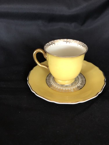 Vintage Continental Ivory Demitasse Cup Saucer Germany Excellent Condition 