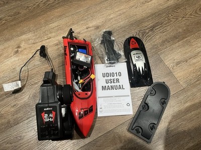 UDIRC UDI010 40km/h 2.4 GHz Speed Remote Control Boat