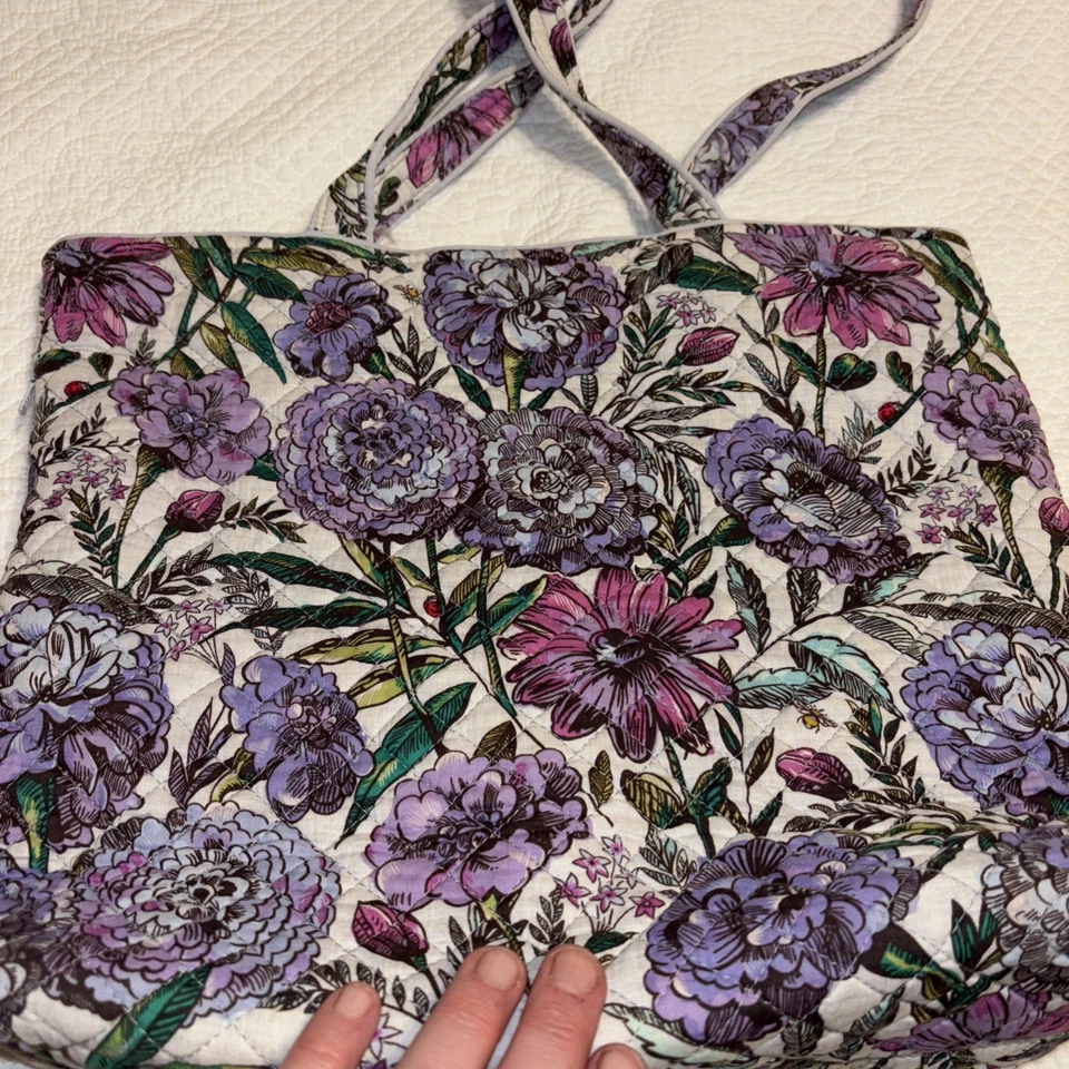 Bolso de Mano Vera Bradley Lavender Meadow Foto 3 de 4