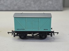 Tri-ang Hornby INSULFISH N6301 - Closed Goods Van HO Train Carriage OO