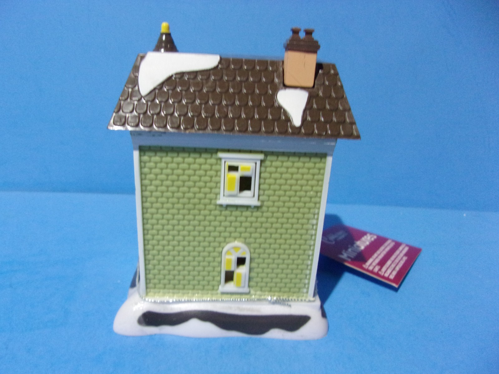 Cobblestone Corners Village GREEN HOUSE Christmas Plastic Building 2020 New