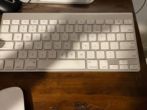 Apple iMac 27'' Retina 5K display i5 3.4 Ghz 8GB 1TB Great Condition - Afbeelding 5 van 5