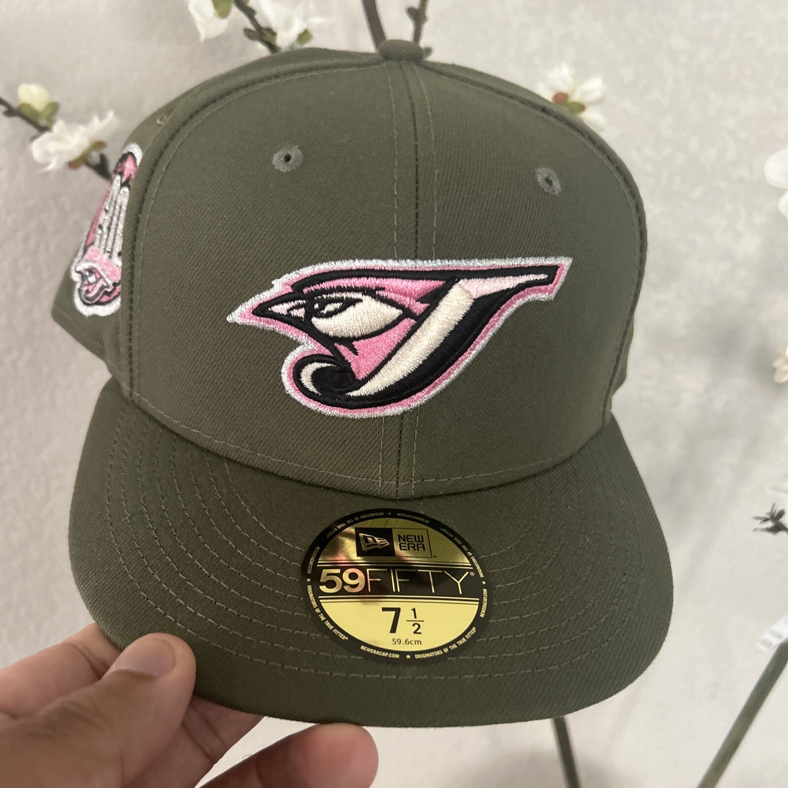 1/2 Hat Club Pink Martini Toronto Blue Jays Olive Pink UV New