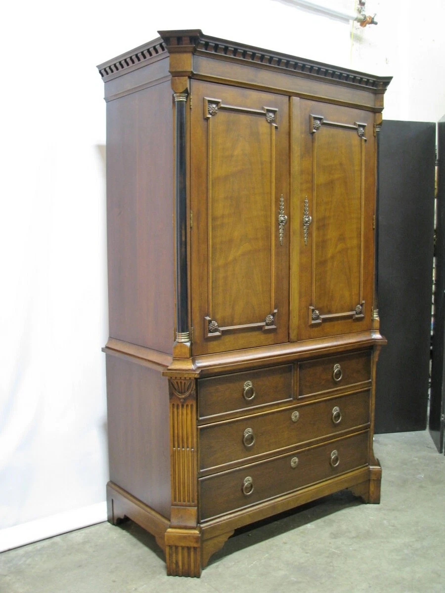 Stunning High End Hickory Chair Mahogany Georgian Style Armoire Linen Press Mint