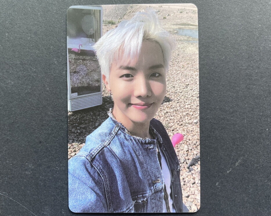 BTS Butter Weverse 特典 トレカ J-HOPE ホソク BTS Butter J-HOPE Photocard Peaches Cream Weverse Japan Official