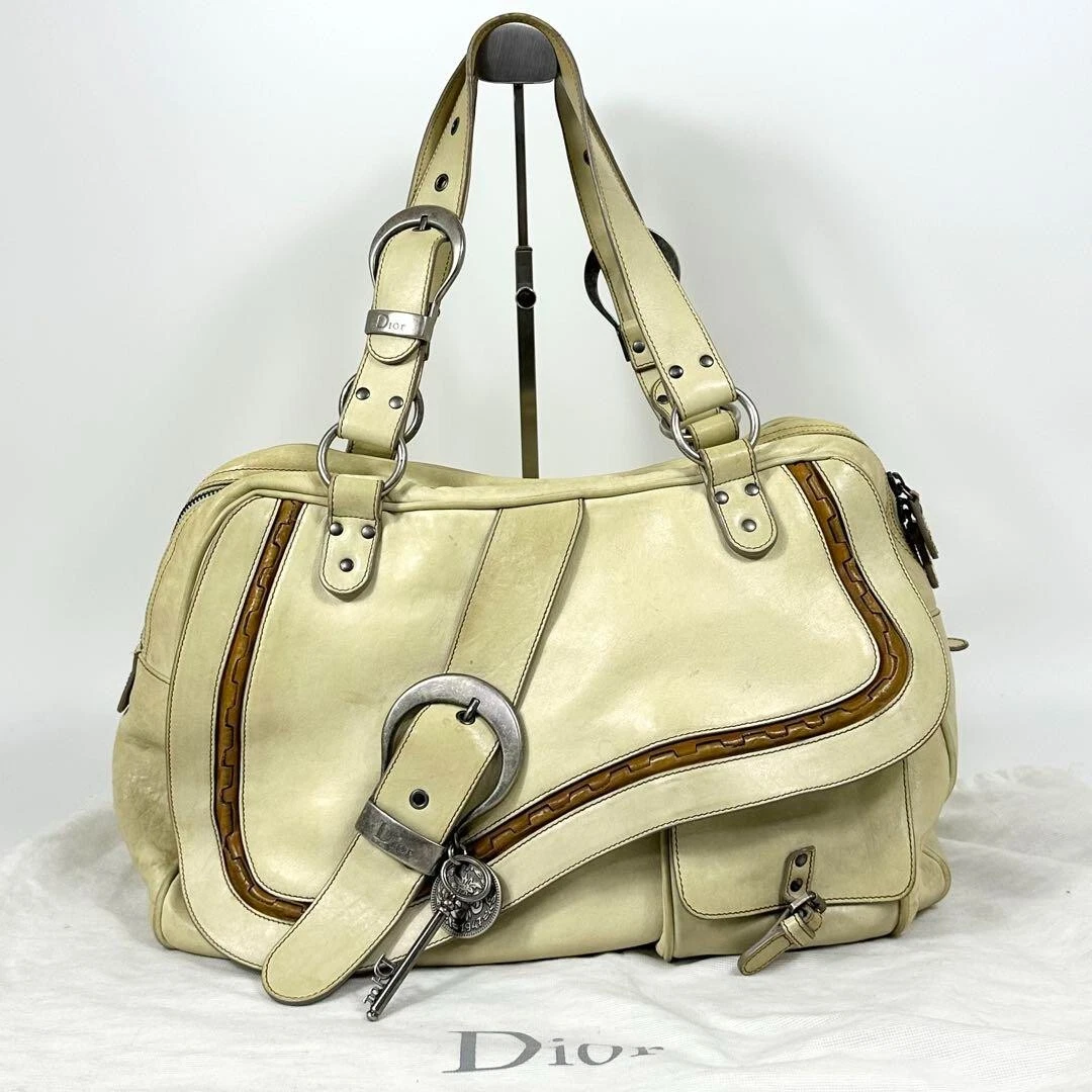 Christian Dior Gaucho sacoche selle cuir beige sac à main bandoulière 250413
