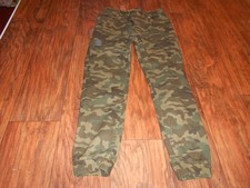 Levi's Jogger boys pants jeans size 12 Reg camouflage