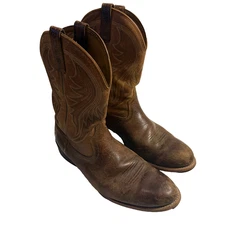 Ariat Men's Heritage Roughstock (model 10011815), a rugged, 12-inch tall, square