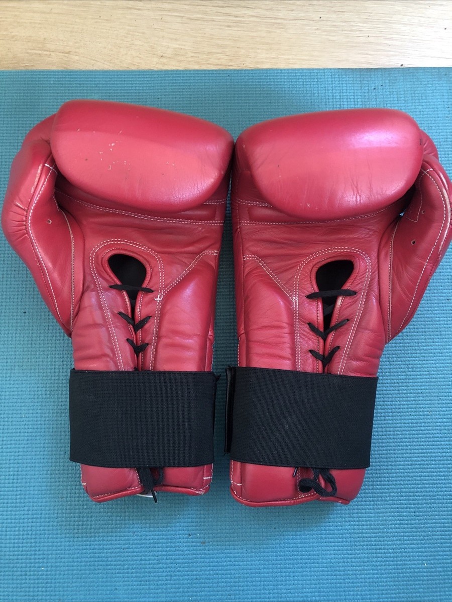 Cleto Reyes Training Gloves with Hook and Loop Closure - Red - 18