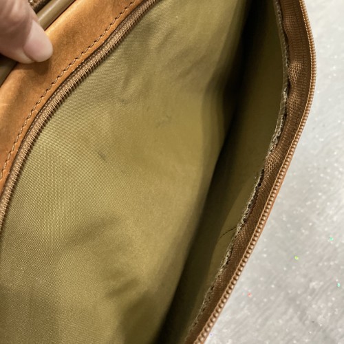 VTG Hartmann Tweed Carry On Travel Bag Leather Gold Accents 12”Hx6.5”Wx15”L - Picture 24 of 24