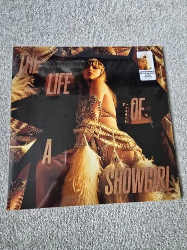 Taylor Swift 'The Life of a Showgirl' Vinyl Edition Crowd Is Your King