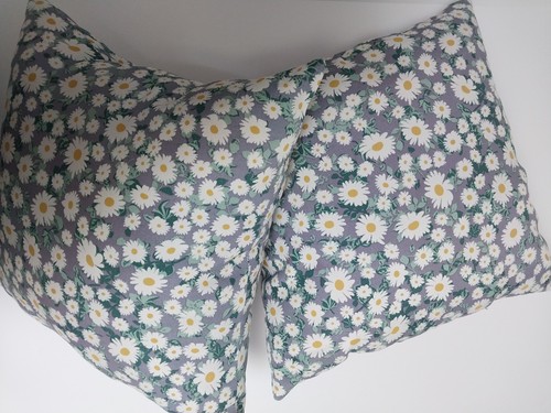 Two Hampton Bay Outdoor Floral Square Pillow Covers Purple Asters Cottage SEE - Picture 12 of 13