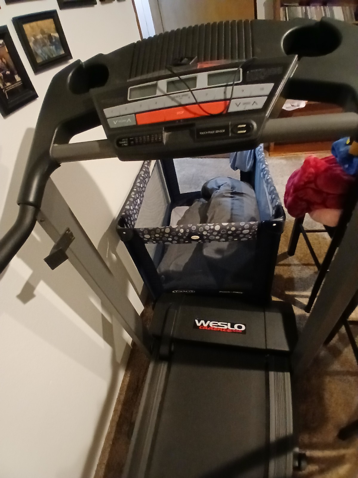 treadmill brand weslo.used only 5 times