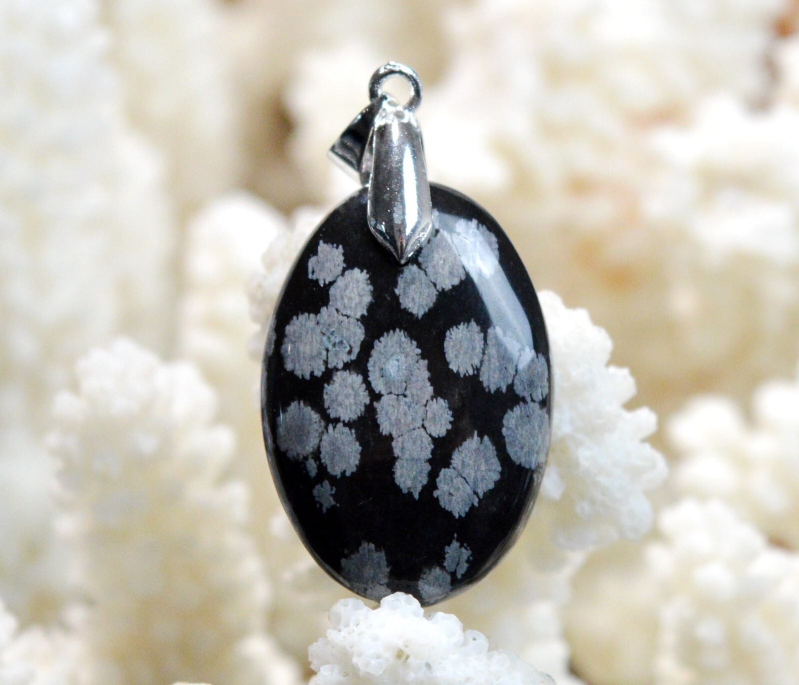 Obsidienne flocon naturelle 31 carats, cabochon idéal contre le stress pour pendentif