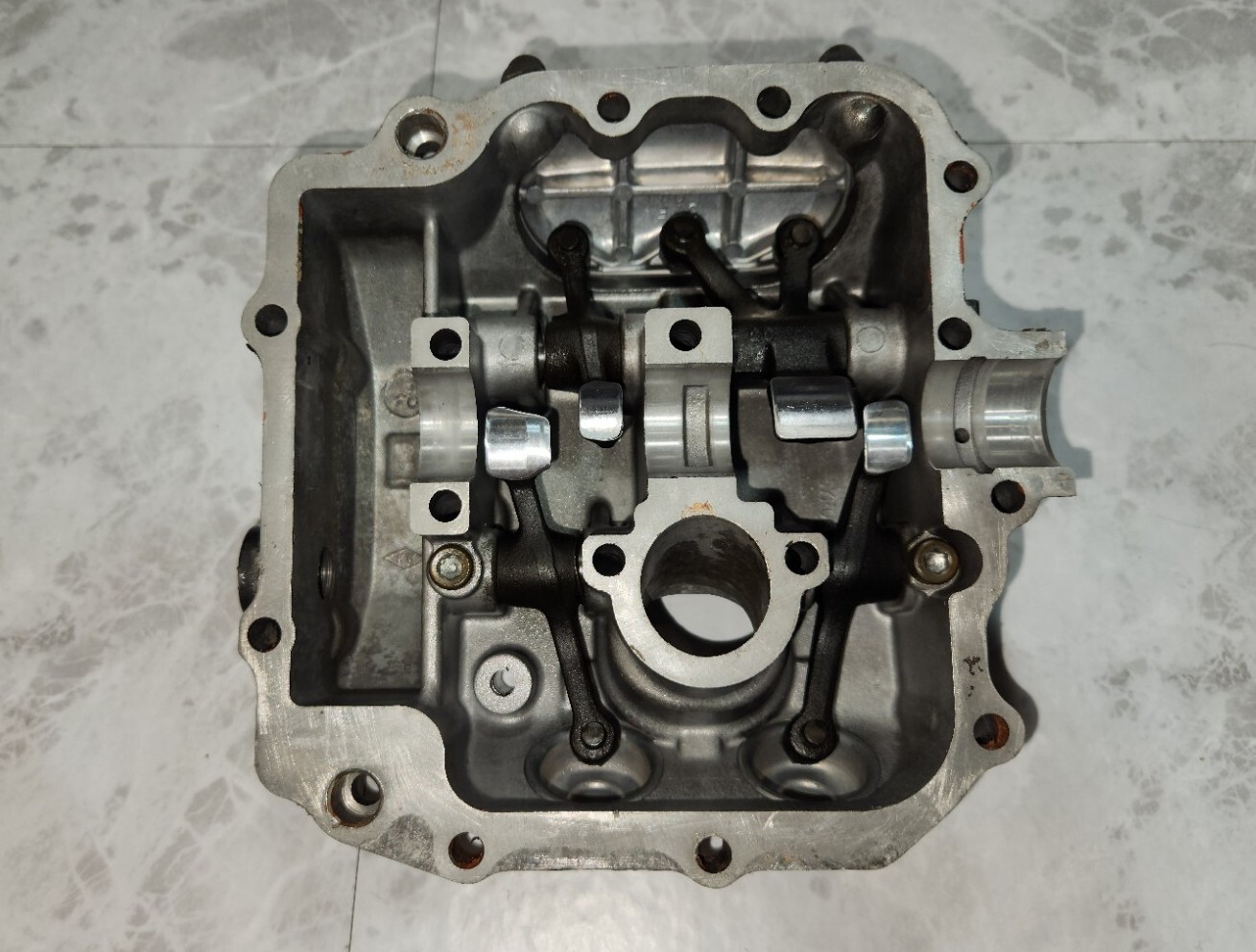 20012005 Yamaha Raptor 660 r 660r Cylinder Head And Valve Cover, Minus