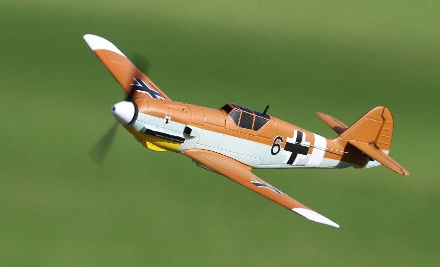 Top RC WWII Gyro Stablised Ready To Fly RC Plane, Complete W/Handset, Bat, Crgr - Image 3 of 4
