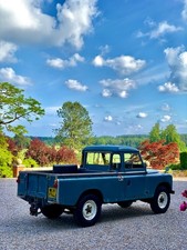 1970 LAND ROVER SERIES 2A  109, MALTESE GRILLE STARTS RUNS DRIVES NO BRAKES!