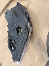 HYUNDAI KONA DRIVERS SIDE RIGHT LED HEADLIGHT 92102J9610  GENUINE