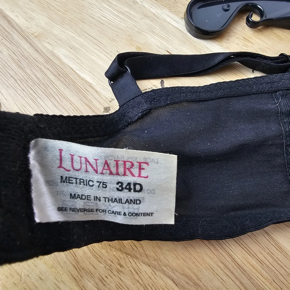 Sujetador Lunaire 34D Negro Rojo Bordado Encaje Con Aros Transparente Sexy Elegante Lencería Foto 3 de 4