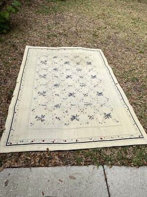 Vtg. Couristan 100%  Wool Hand Hooked Rug Beige Floral 7ft 9.75 x 5ft 5.25 