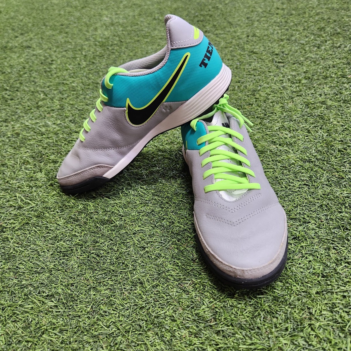 Nike Tiempo Genio 2 Leather Turf Men's Soocer Shoes Pure Wolf Gray