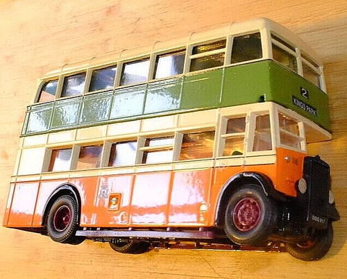 Corgi Classics 97336 Daimler CW Utility Bus Glasgow New Diecast Model MIB + cert - Picture 4 of 8
