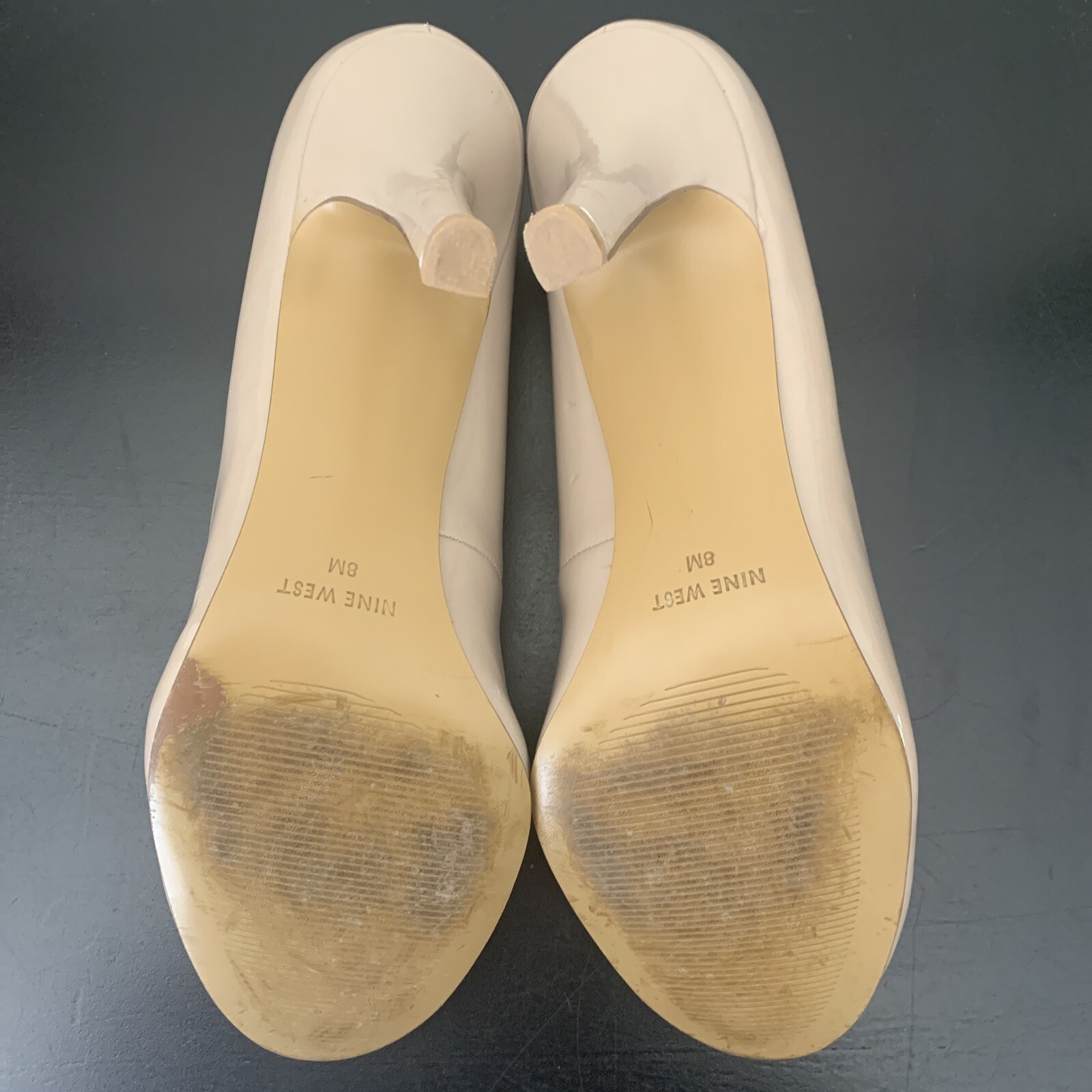 Nine West Ambitious cream man made round toe slip on pump heels 8M