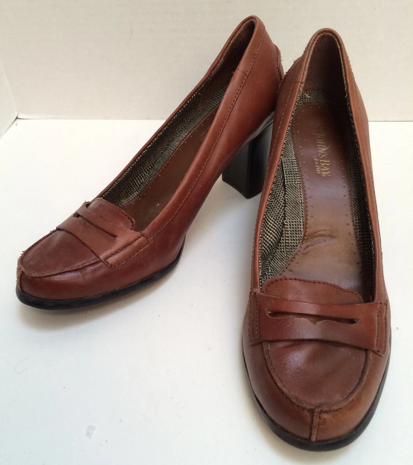 Sapatos femininos St. Johns Bay couro marrom salto alto tamanho 8,5 M couro superior - Imagem 3 de 4