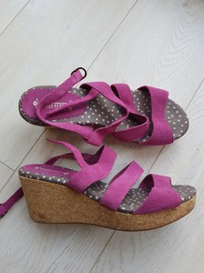 pink wedge sandals uk