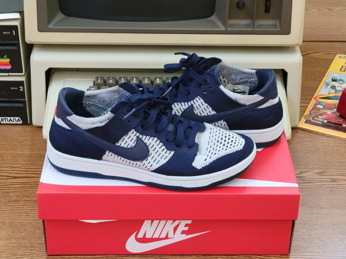 Nike Dunk Low Flyknit