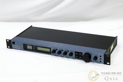 TC-Helicon VOICE WORKS PLUS Vocal Multi-FX Processor Used