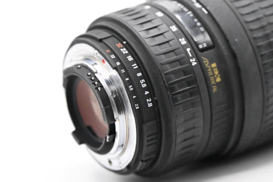 Sigma EX DG Macro 24-70mm F2.8 D Nikon Fit FULL FRAME GREAT LENS FX DX - Image 3 of 4
