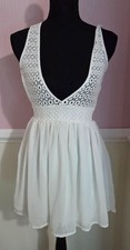 Wet Seal White Lace Dress Womens Small Sleeveless V Neck Fit Flare Mini