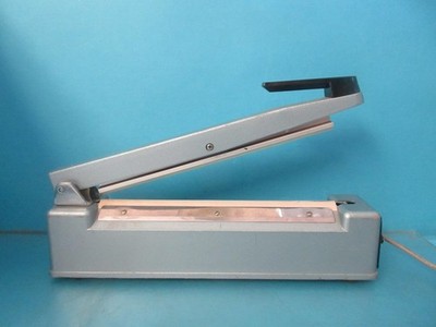 HEAVY DUTY CLAMCO IMPULSE SEALER INDUSTRIAL PACKAGING EQUIPMENT MYLAR 210-12E