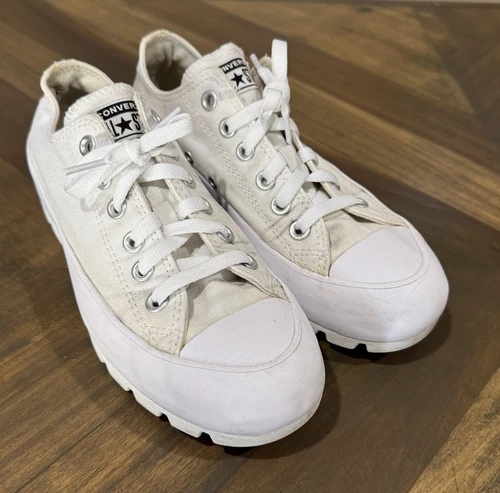 Converse Chuck Taylor All Star basse con lacci triple bianche da donna US 7