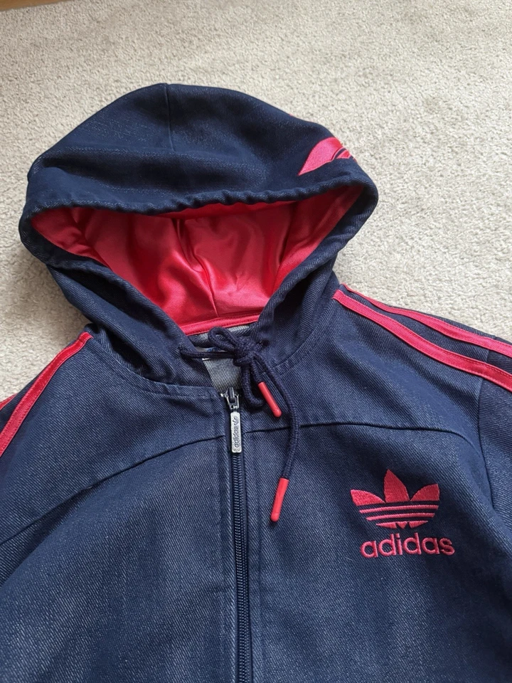 Adidas Jeansjacke mit Kapuze Firebird Denim Jacket Striped Trefoil - Bild 2 von 4