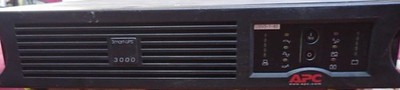 APC Smart-UPS 3000 VA The device is without batteries and does not work