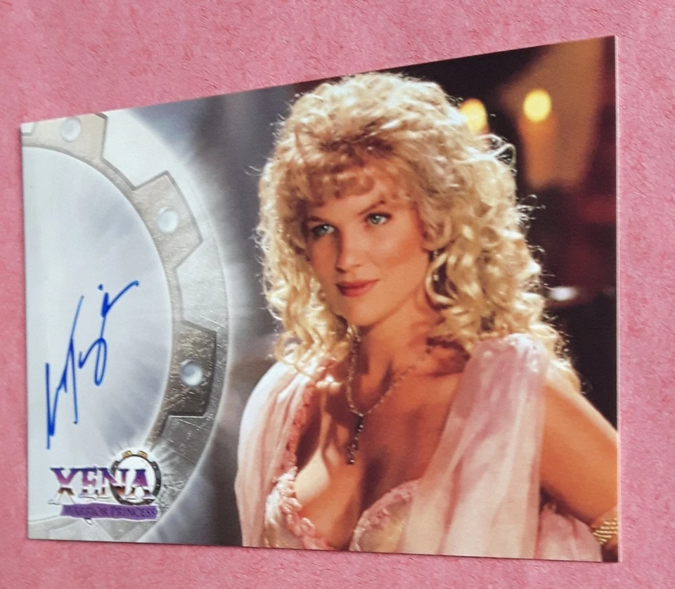 XENA WARRIOR PRINCESS:  ALEXANDRA TYDINGS AS 'APHRODITE' AUTO CARD - Image 3 of 4