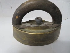 #2 Antique Sad Iron W/ Removable Handle