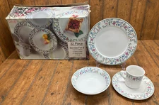 1999 China Pearl Stoneware Dinnerware 39074 Diane Floral Pattern 32 Pc Set w/Box