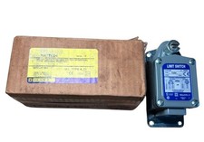 Square D Heavy Duty Position Switch 9007TUD4 Series D