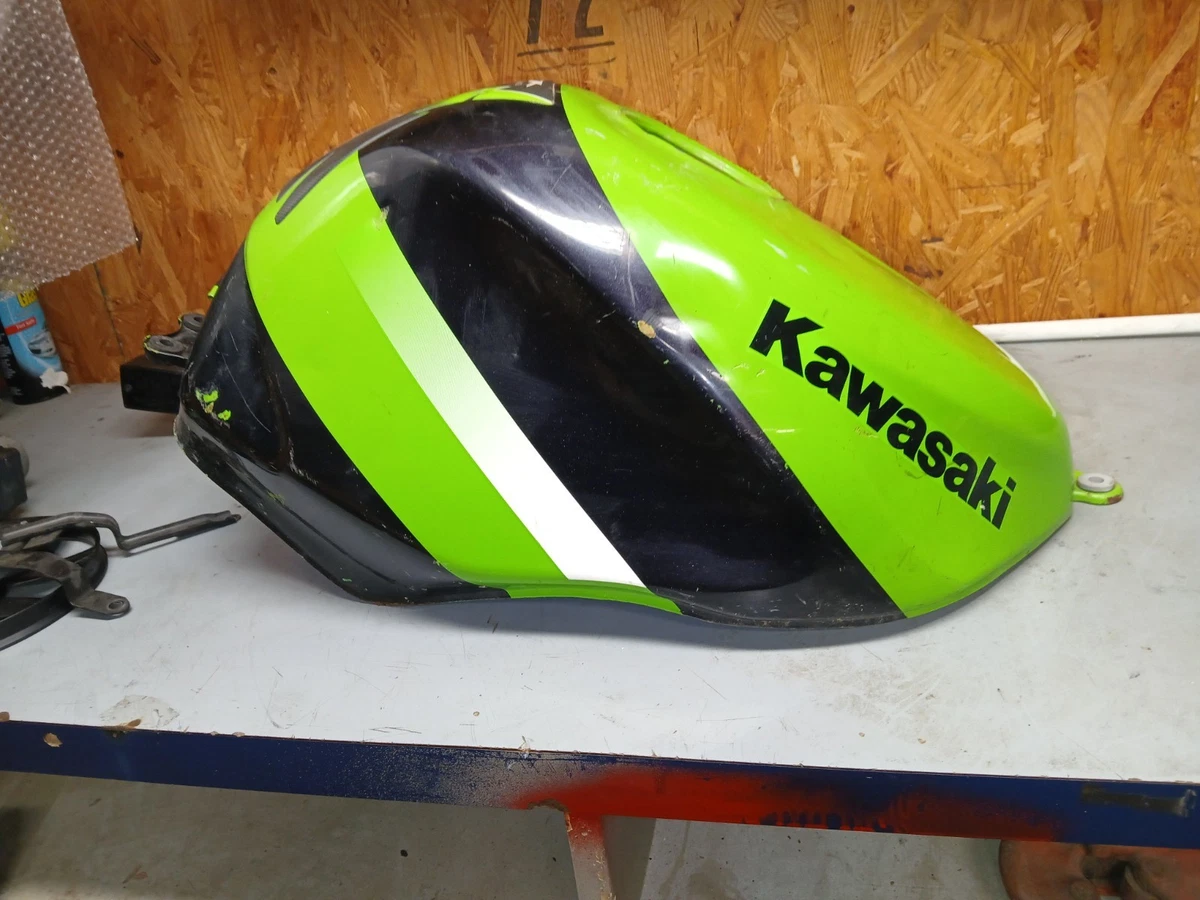 Preços baixos em Tanques de Gás Kawasaki para Kawasaki Ninja ZX6R