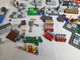 LEGO Games 3860 Heroica CASTLE FORTAAN GAME 100% Complete w/ Box Manuals & Rules