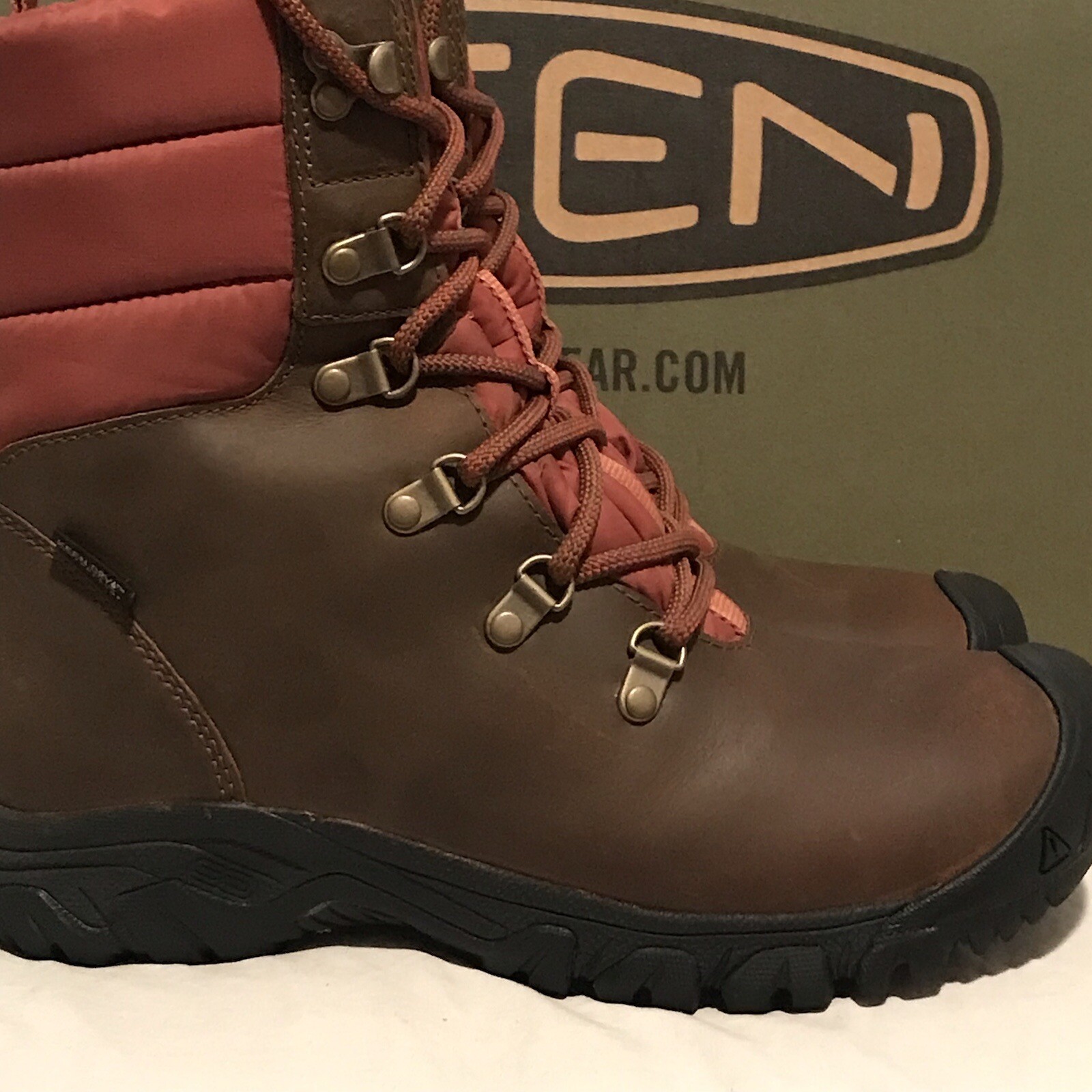 Stivali impermeabili Greta NEW KEEN donna taglia 7 M 1023605 cocco tostato legno rosso
