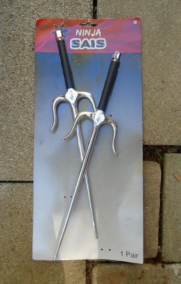 包括 Sais Ninja Dragon Slayer 服装尺寸特大号 14-16 9ps 非常好 — 第 2/4 张图片