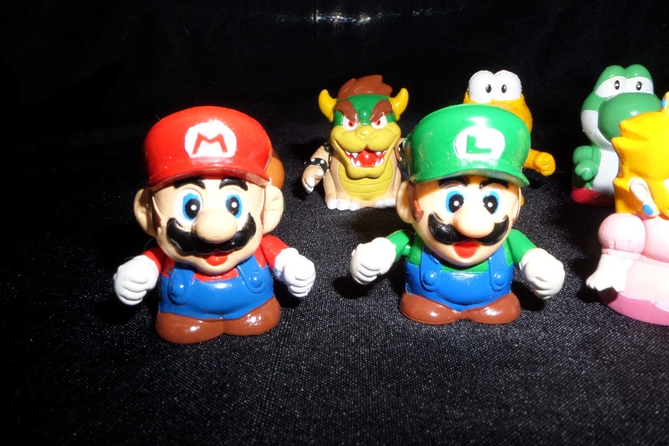Full Set of 9 Super Mario World Bandai FB Figures Vintage Nintendo Gashapon 1993 - Image 2 of 4