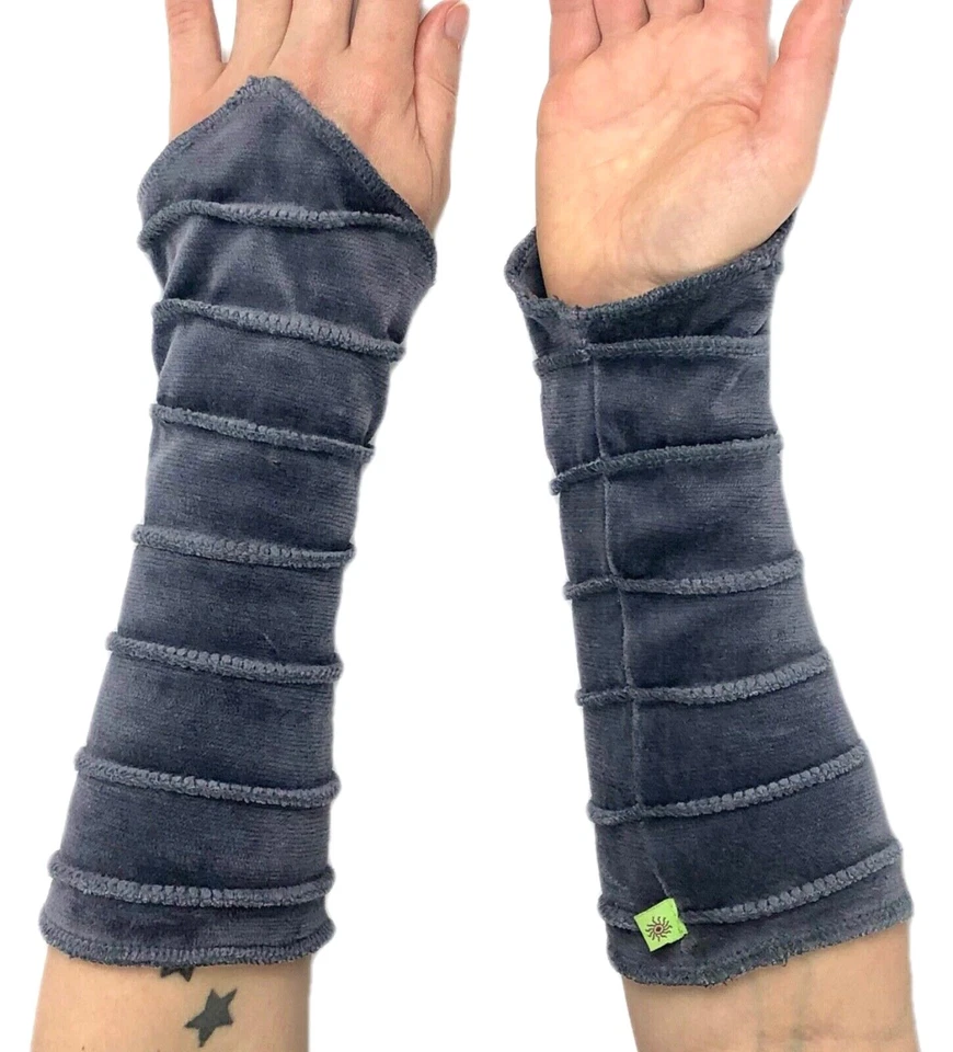 Stulpen Pulswärmer Armstulpen Nicki gefüttert asymmetrisch 26 cm Ziernähte - Bild 2 von 4