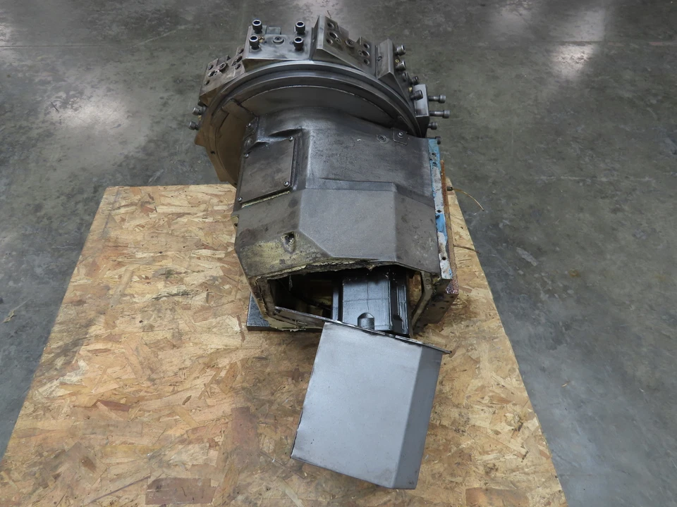 Torno CNC Okuma LU25 12 posiciones torreta cambiador herramienta servomotor BL MC140J-30T Foto 4 de 4