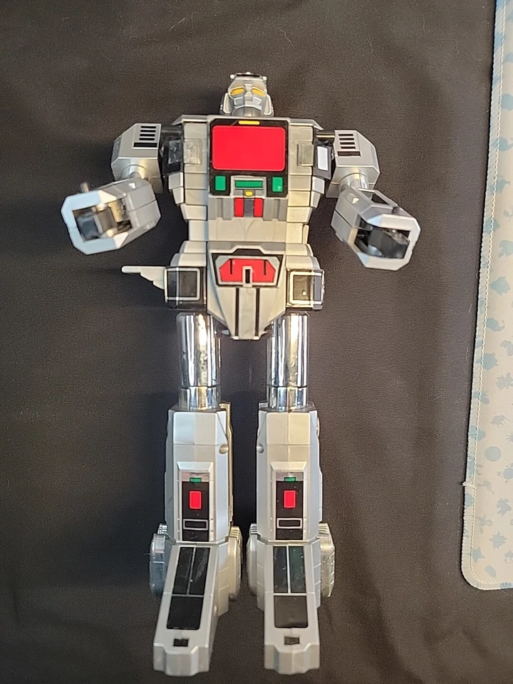 Bandia GC-29 Space Sheriff Juspion DX Daileon Chogokin Godaikin Chogokin GOD-18  - Image 3 of 4